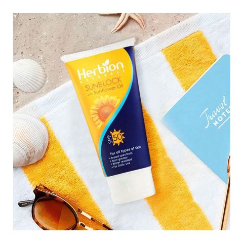 Herbion Naturals Sunblock With Sunflower Oil & Shea Butter, SPF-50, 100ml