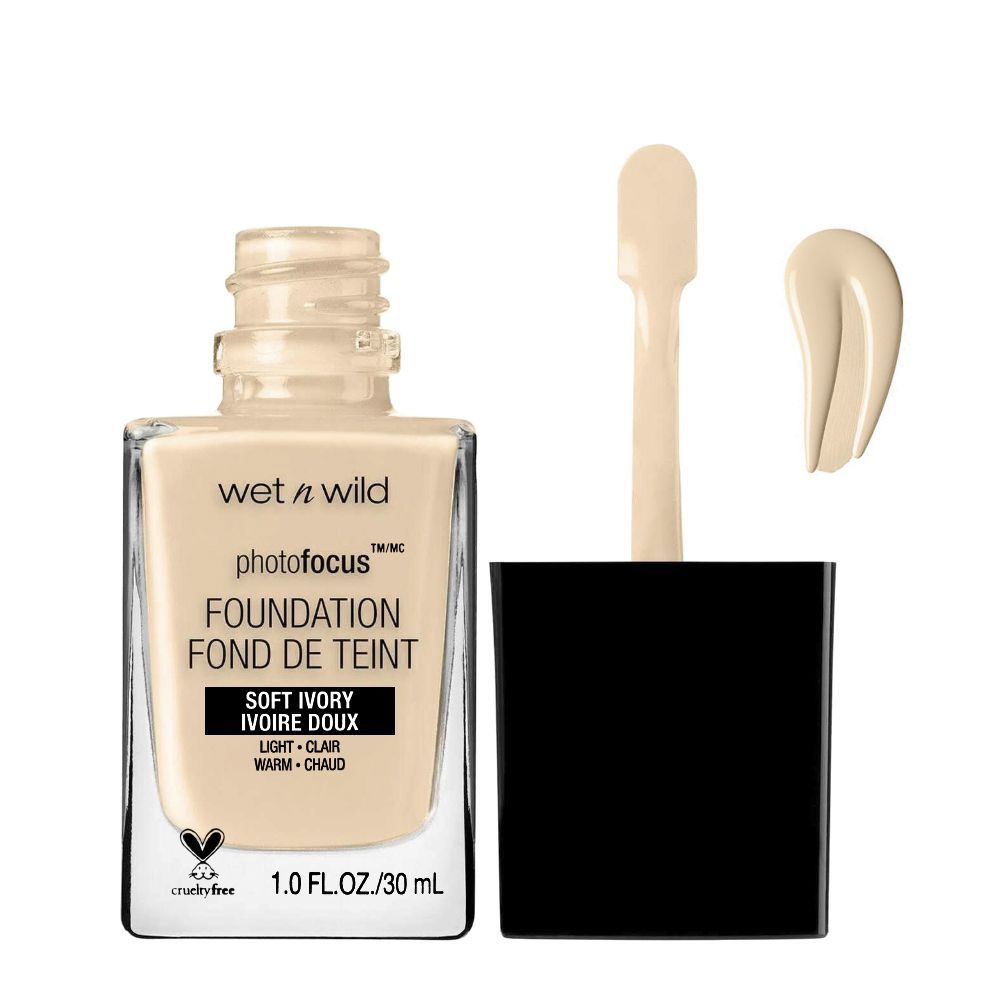 Wet n Wild Photo Focus Foundation, Soft Ivory